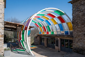 Œuvre d'art Daniel Buren - Cylindre incrusté aux couleurs