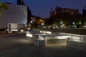 Fabrication de l'Œuvre d'art de l'artiste Andrea Blum - Plateau (1)